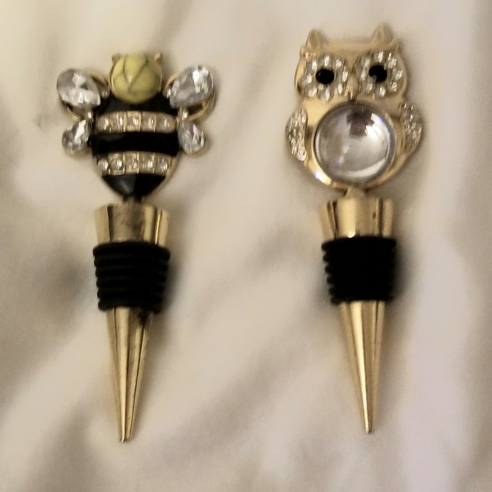 FancycGold Bee and Owl Wine Stoppers - Lot Of 2 - New